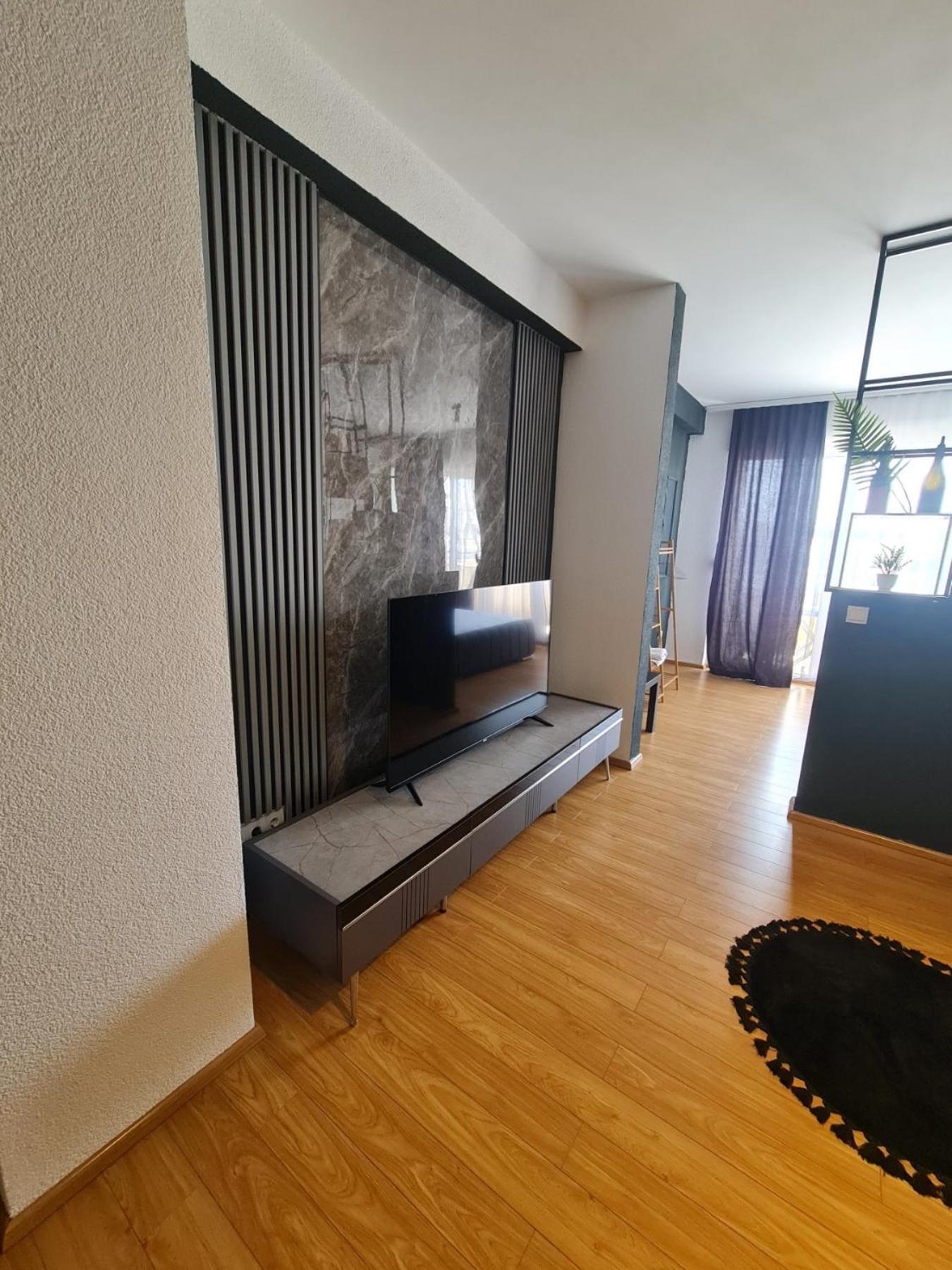 Apartment 1 Plisi Gjilan Eksteriør billede